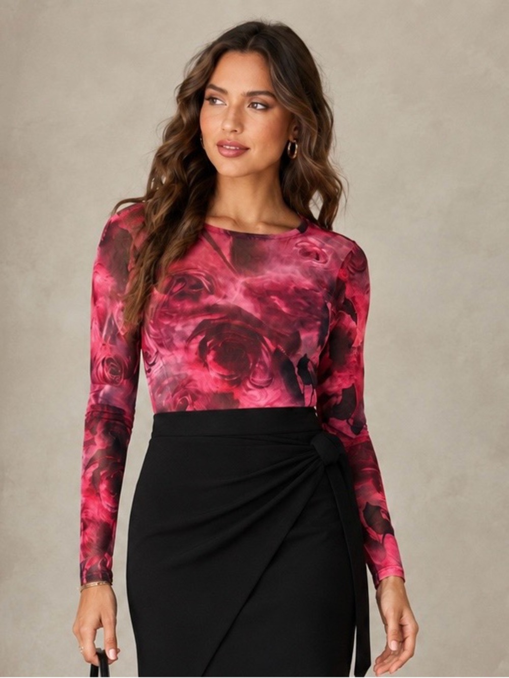 Fitted Long-Sleeve Floral Print Top in Pink